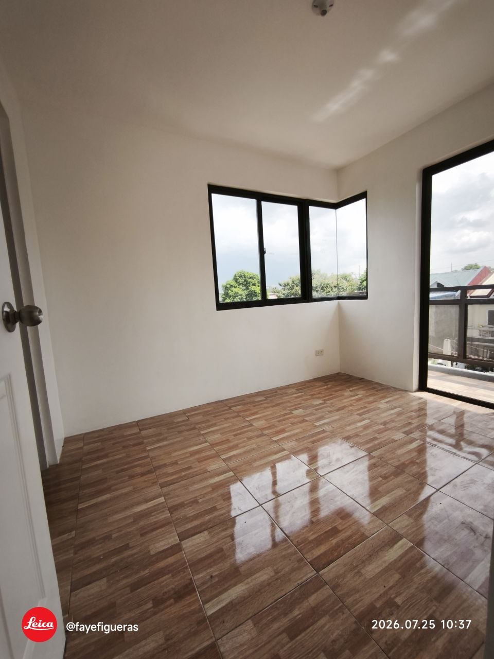 3 Storey House and Lot For Sale in Quezon City near FEU-NRMF Hospital & MRT 7 Regalado Station | Tandang Sora Subway Station Figueras Realty | Contact No: 0977-1030788 | Website: www.figuerasrealty.com | Website: www.houseandlotforsaleinquezoncity.com
